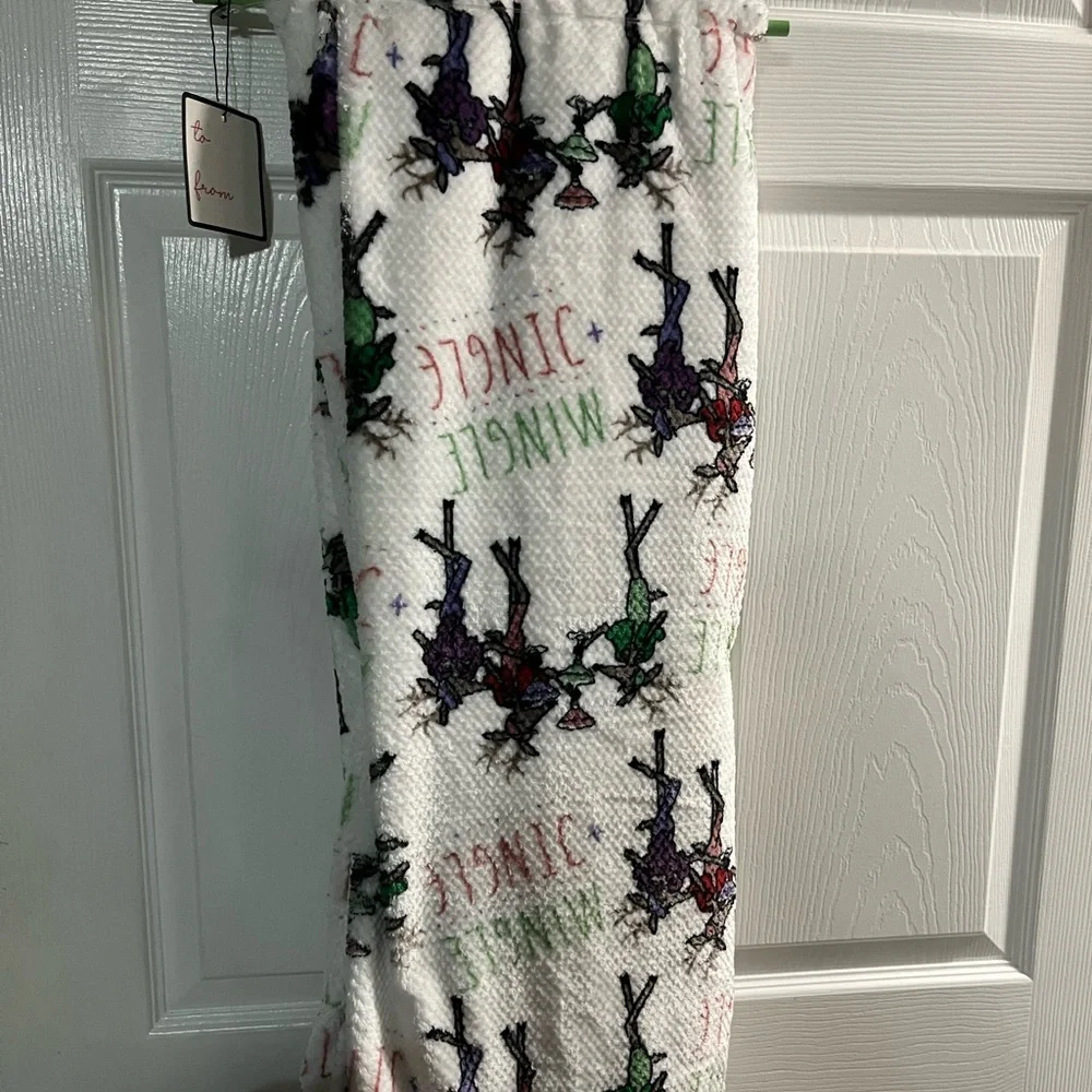 Mingle and jingle throw blanket
